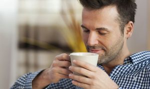 الفوائد الصحية للقهوة منزوعة الكافيين