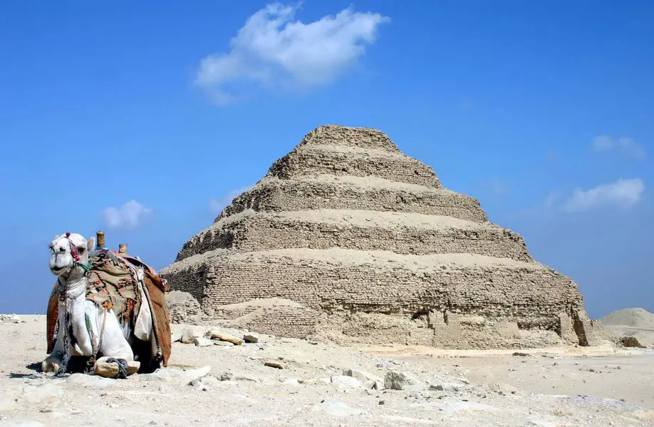 أول هرم تم بنائه في مصر